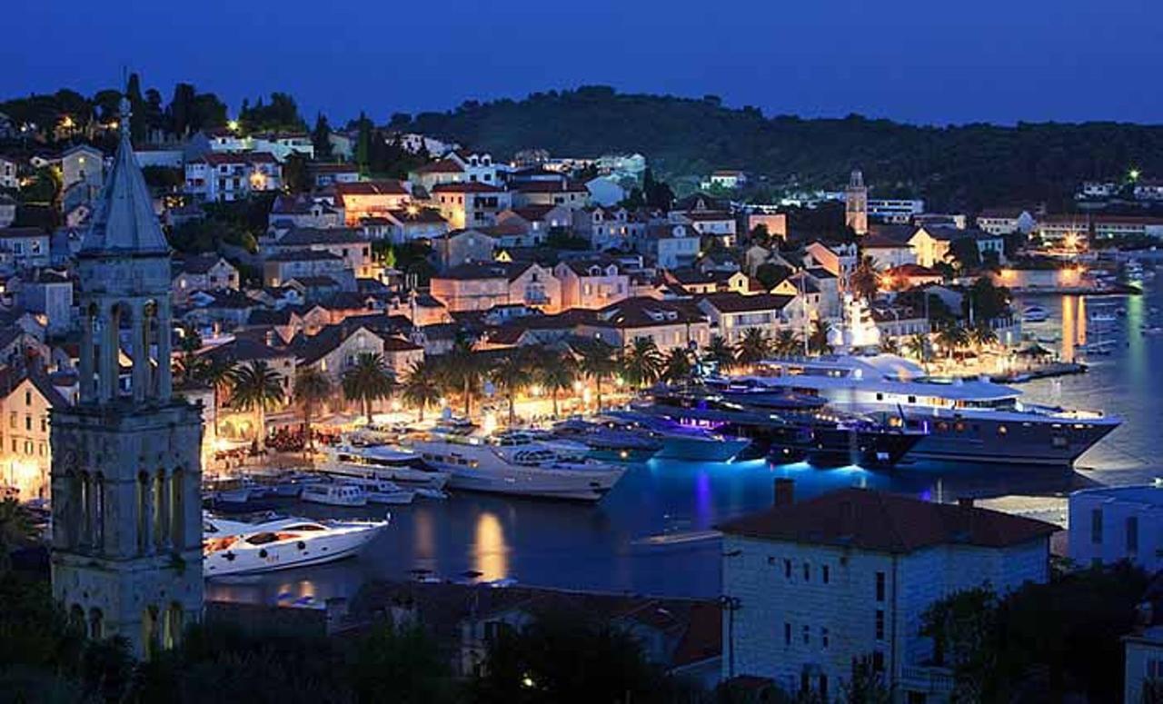 King'S Landing - Hvar Hvar Town Esterno foto